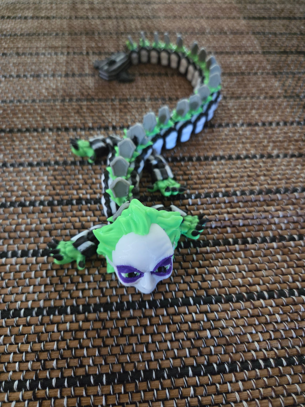 Beetlejuice Inspired Flexible Dragon – 3D Printed