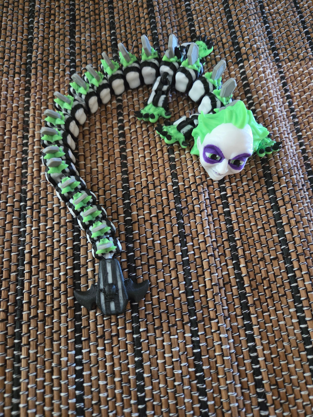 Beetlejuice Inspired Flexible Dragon – 3D Printed